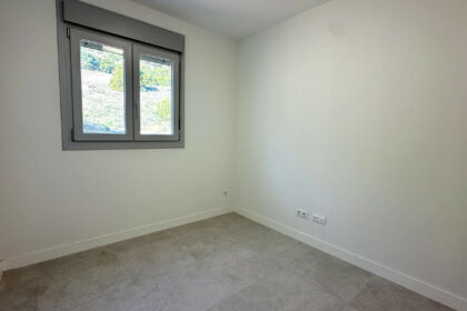 9d5d0ff75a51f2bbff87caf9c025207d - 13