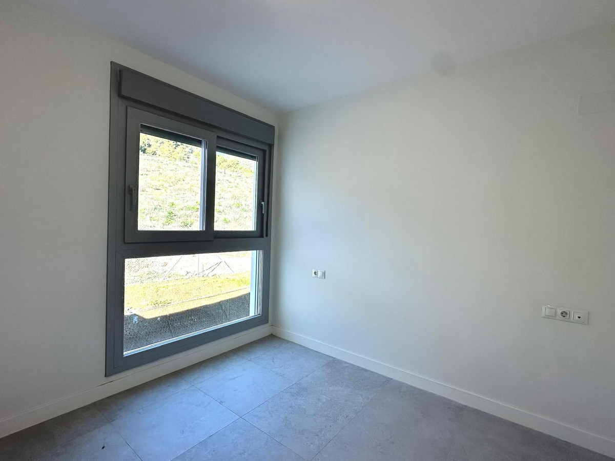 9d5d0ff75a51f2bbff87caf9c025207d - 8