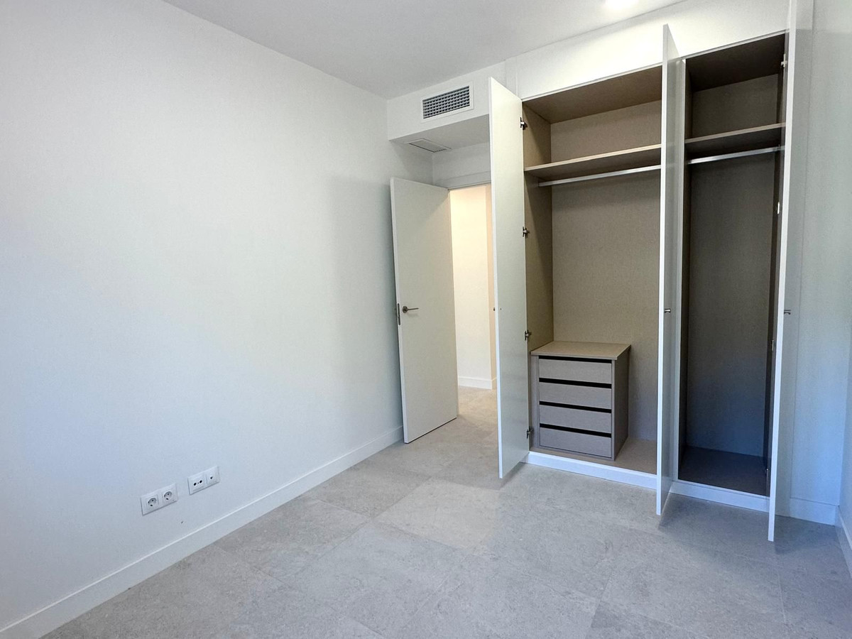 9d5d0ff75a51f2bbff87caf9c025207d - 9