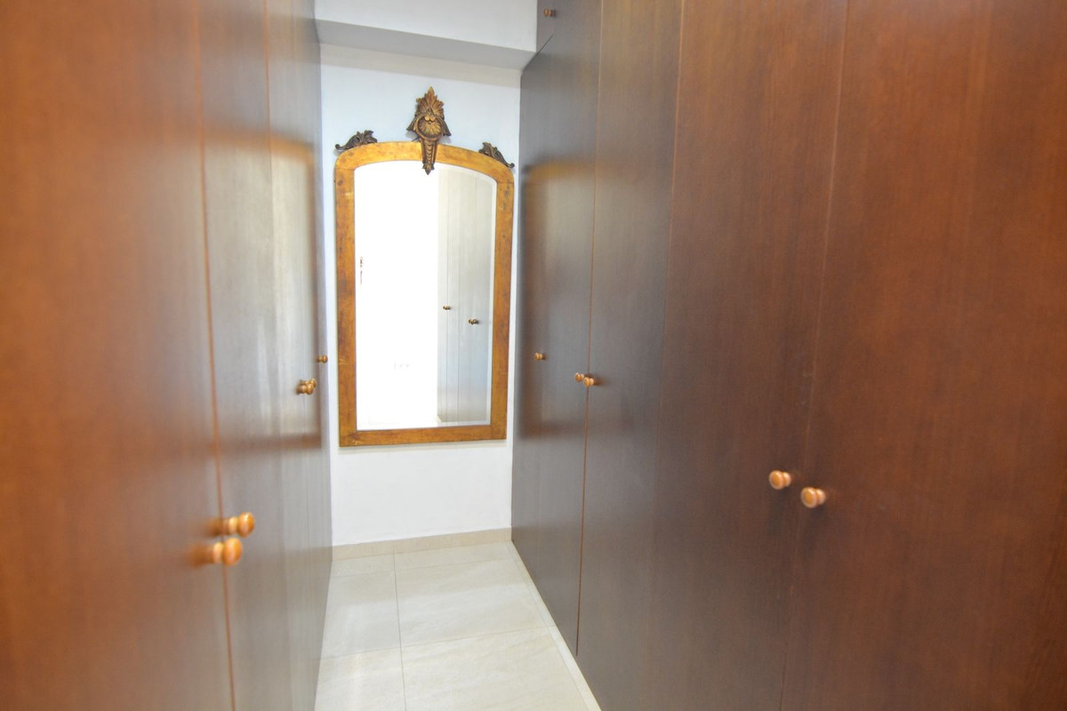 9e49cc70e3b1b221edcbbb2604136e44 - 17