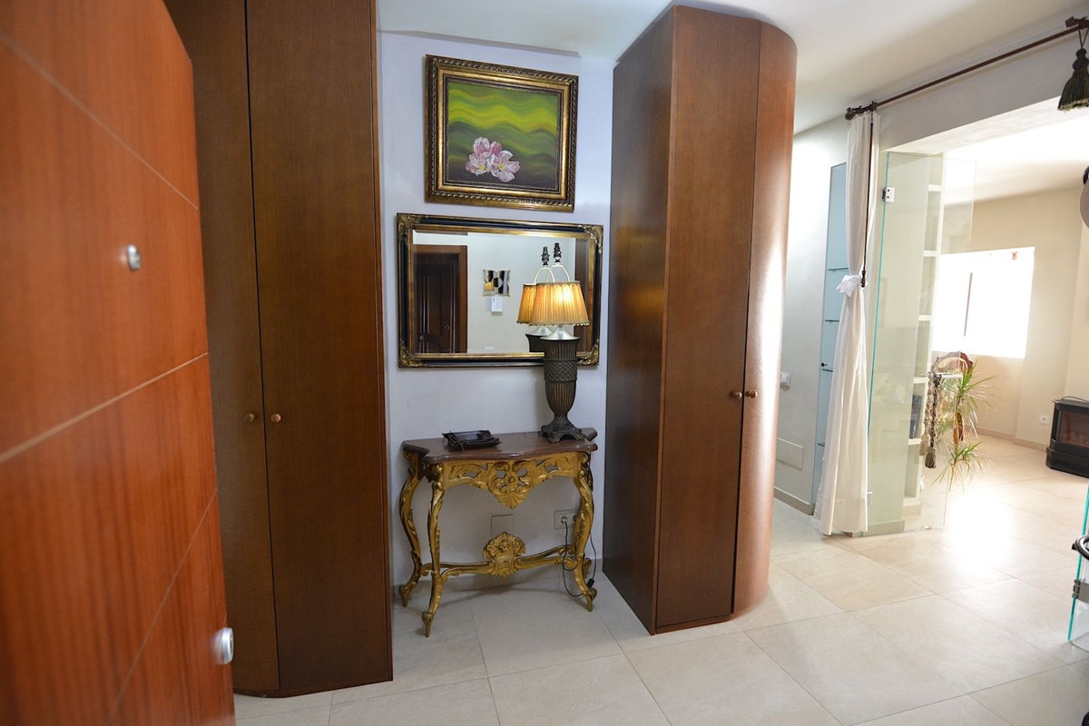 9e49cc70e3b1b221edcbbb2604136e44 - 2