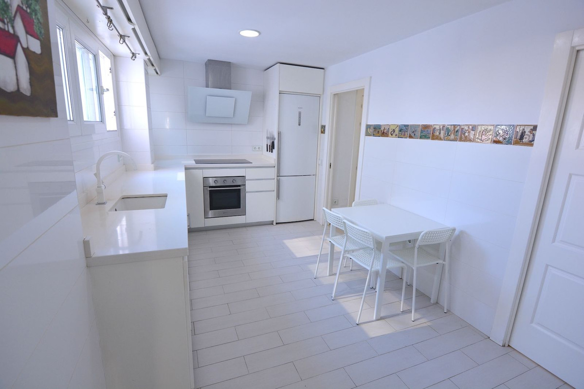 9e49cc70e3b1b221edcbbb2604136e44 - 25