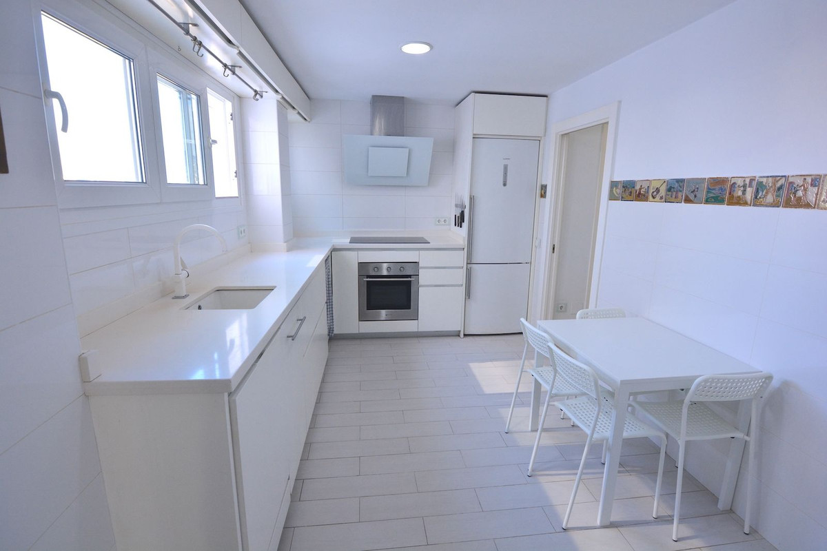 9e49cc70e3b1b221edcbbb2604136e44 - 26