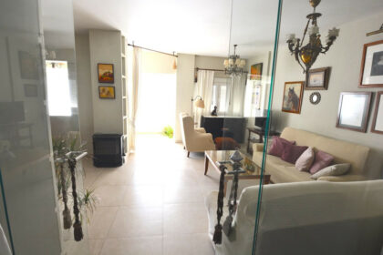 9e49cc70e3b1b221edcbbb2604136e44 - 4