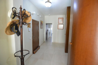 9e49cc70e3b1b221edcbbb2604136e44 - 9