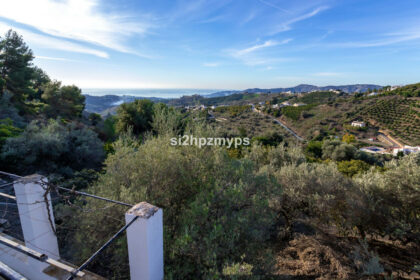 9f9de7d252a433d3f801930d4be2fb07 - 3