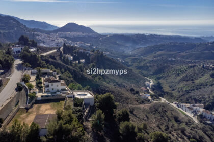 9f9de7d252a433d3f801930d4be2fb07 - 6