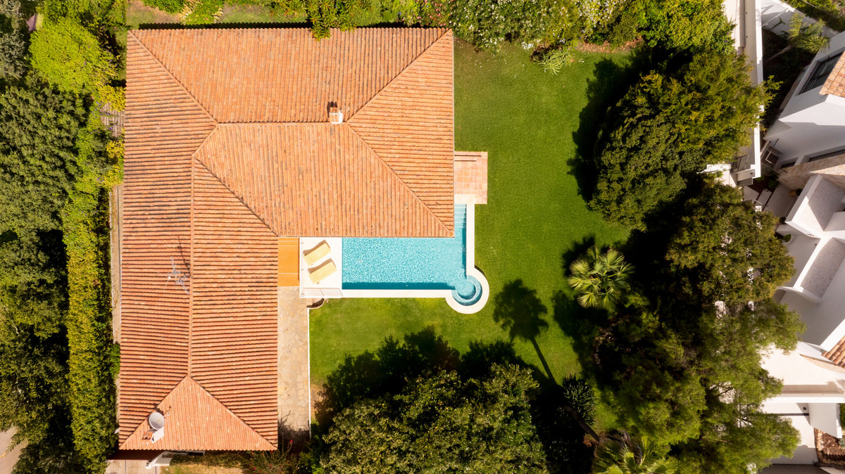 9fdd9908814853979eb041be3f0ea8ff - 42