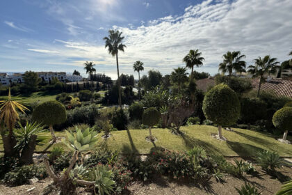 a0aa8eaa613fef92acf4561a5e3bfb43 - 32