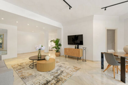 a0bdf9a127be9c07cf259d1003ef41d1 - 2