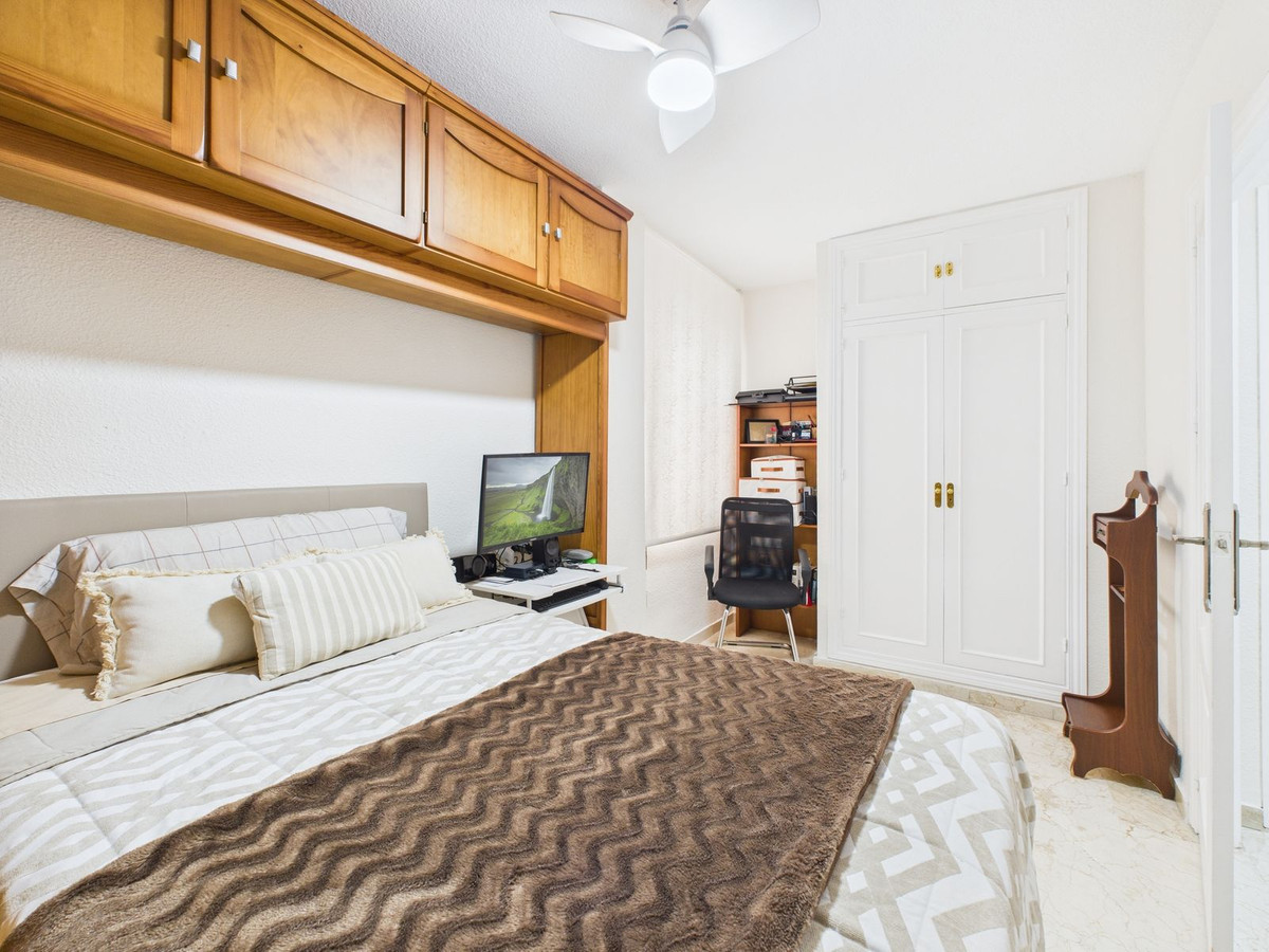 a5dce392a2091309977bb34c3a75295e - 10