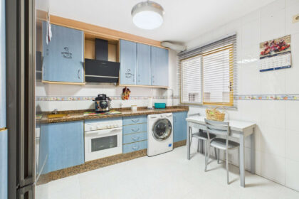 a5dce392a2091309977bb34c3a75295e - 5