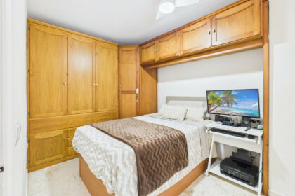 a5dce392a2091309977bb34c3a75295e - 9