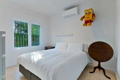 a6098dd2606b4f891792912007e636a5 - 14