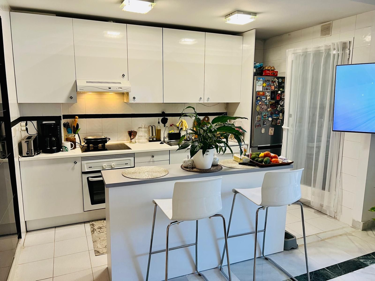 a67b51a0660ae3cb90b8a4658390b857 - 22