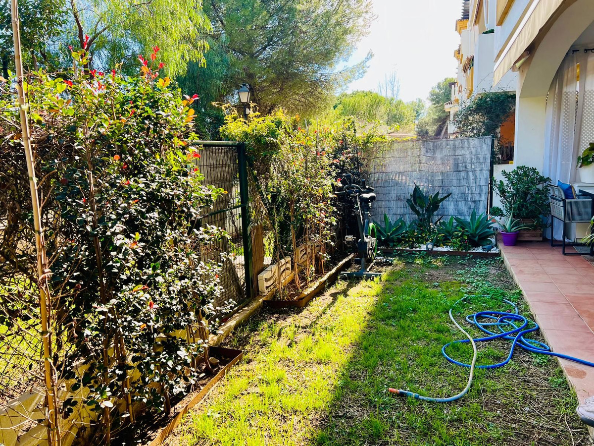 a67b51a0660ae3cb90b8a4658390b857 - 23