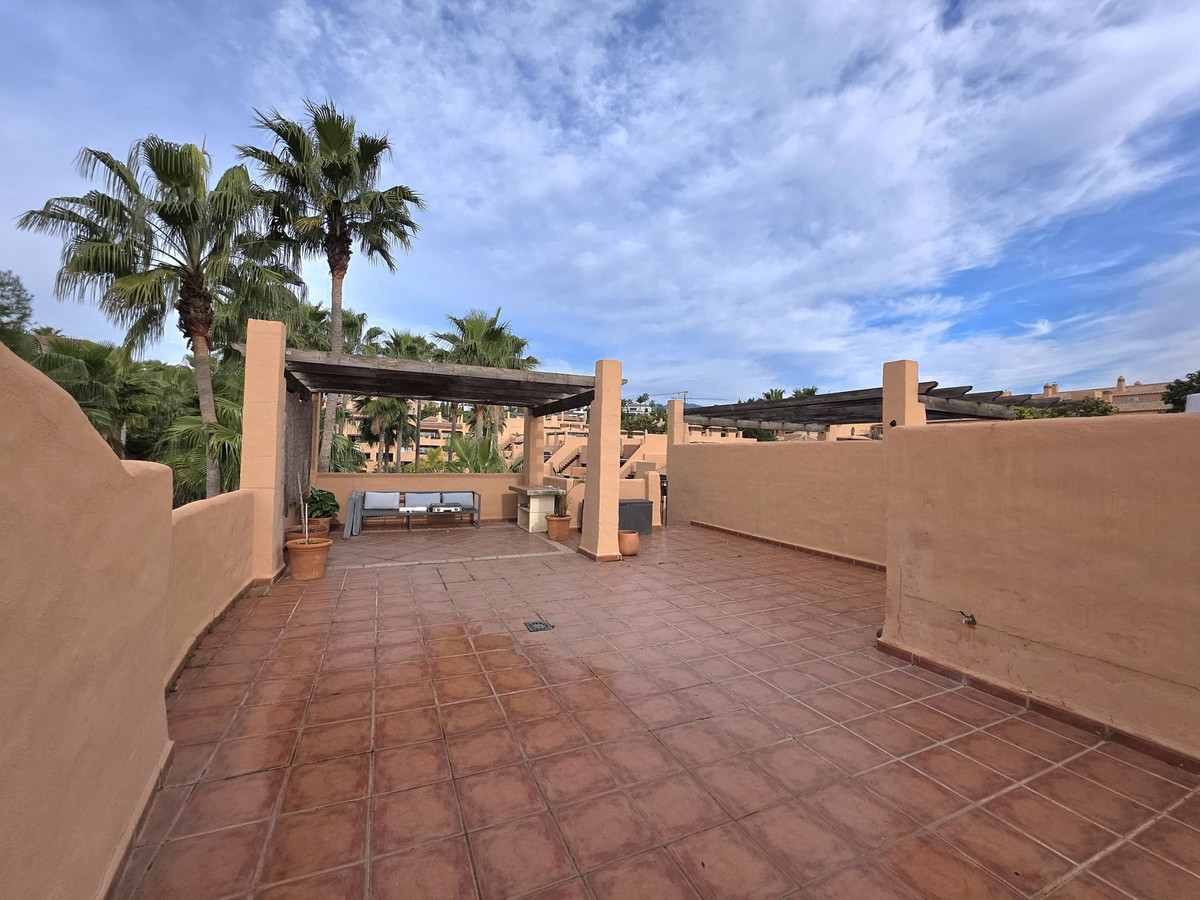 a6f4030451526de673897ee193bec1da - 2