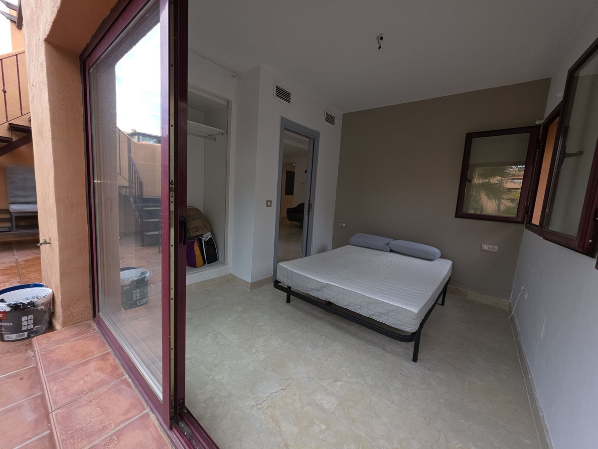 a6f4030451526de673897ee193bec1da - 9