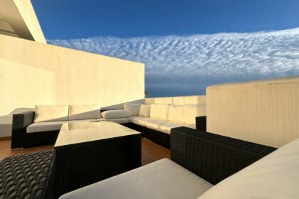 a825f1bc8e4e531eabcb933b9055dc1e - 18