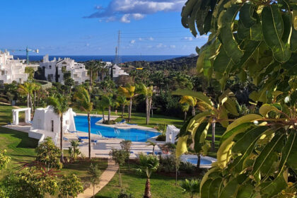 a825f1bc8e4e531eabcb933b9055dc1e - 30