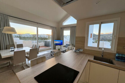 a825f1bc8e4e531eabcb933b9055dc1e - 4