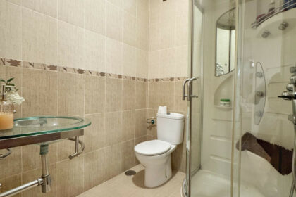 a93af38091c1de827f5124f2baf55f3c - 26