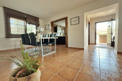 a93af38091c1de827f5124f2baf55f3c - 6