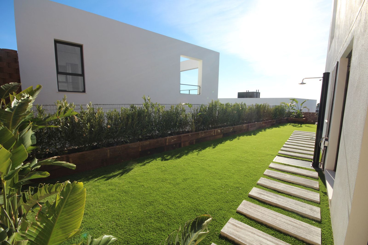 a9654f7db9a76f4e909c77b3feb16e21 - 42