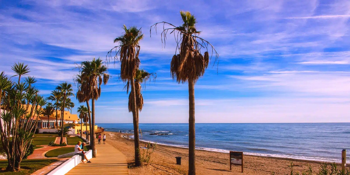 a9654f7db9a76f4e909c77b3feb16e21 - 50