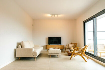 aa5fafcfc6c44adf465f0e73d5c9a052 - 5