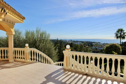 ab16b7552df16b2359eb4ad4b6391bcf - 16