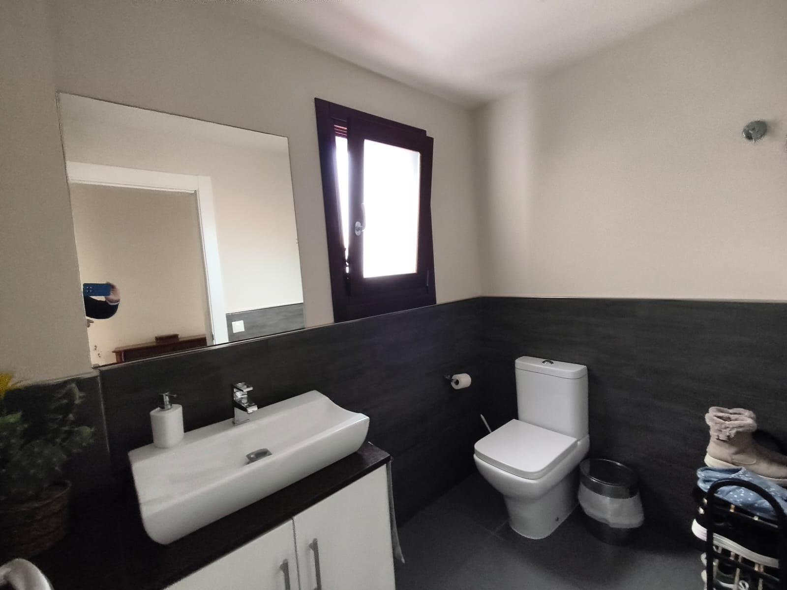 ac147007298e24802d9efffe4b83c04f - 10