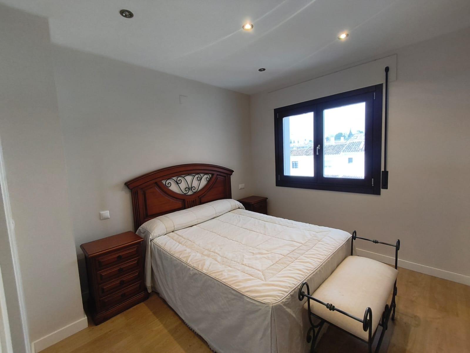 ac147007298e24802d9efffe4b83c04f - 27