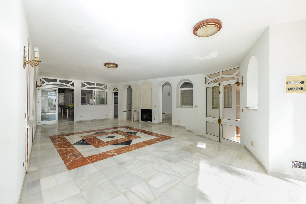 ad6cdee5957aaa52342a0a182c8b9a71 - 9