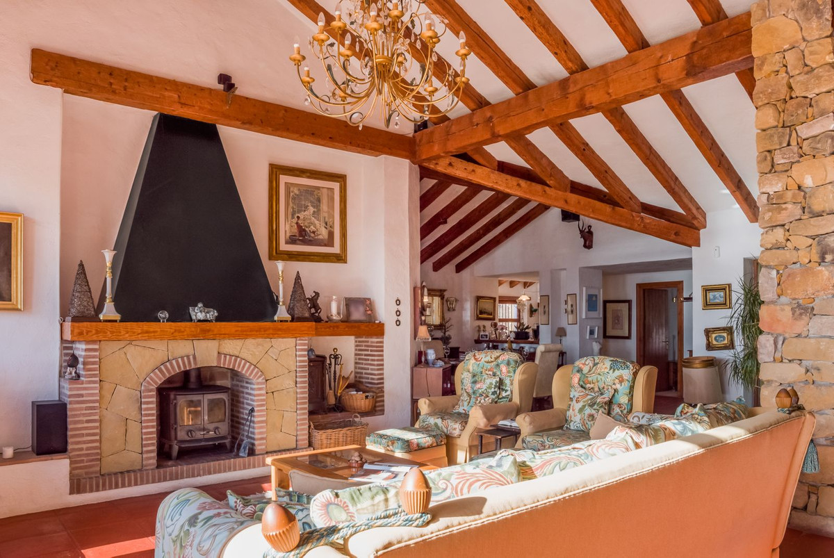 aed2018a579a3f87167c6756aee7974c - 20