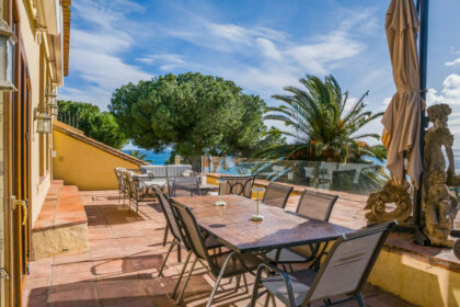 aed2018a579a3f87167c6756aee7974c - 25