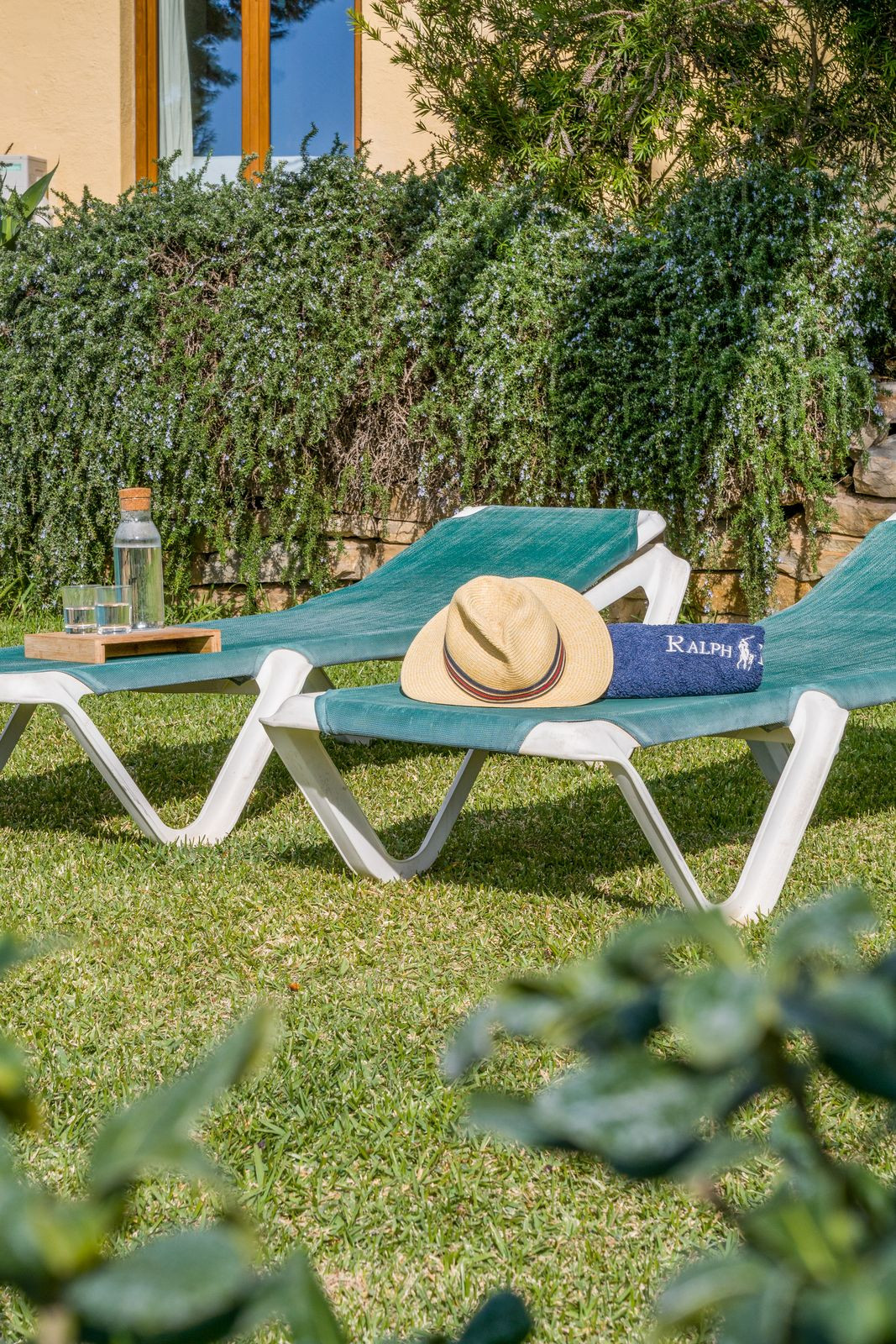 aed2018a579a3f87167c6756aee7974c - 32