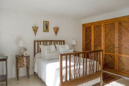 aed2018a579a3f87167c6756aee7974c - 54