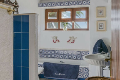 aed2018a579a3f87167c6756aee7974c - 57