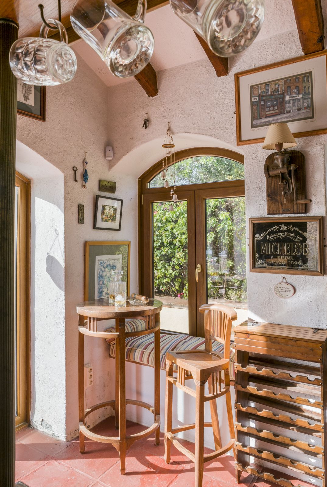 aed2018a579a3f87167c6756aee7974c - 75