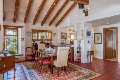 aed2018a579a3f87167c6756aee7974c - 82