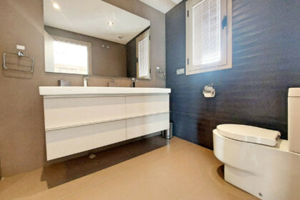 b1f6cdcdca2cf095b2e1748791055592 - 13