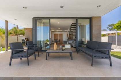 b3505816dfac0b82252ff65e0aeb9d26 - 20