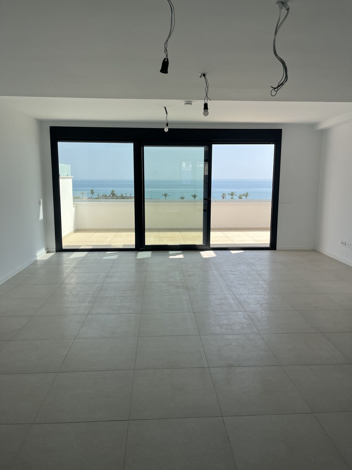 b3f9aecd9c2a56da863167ad00f27458 - 21