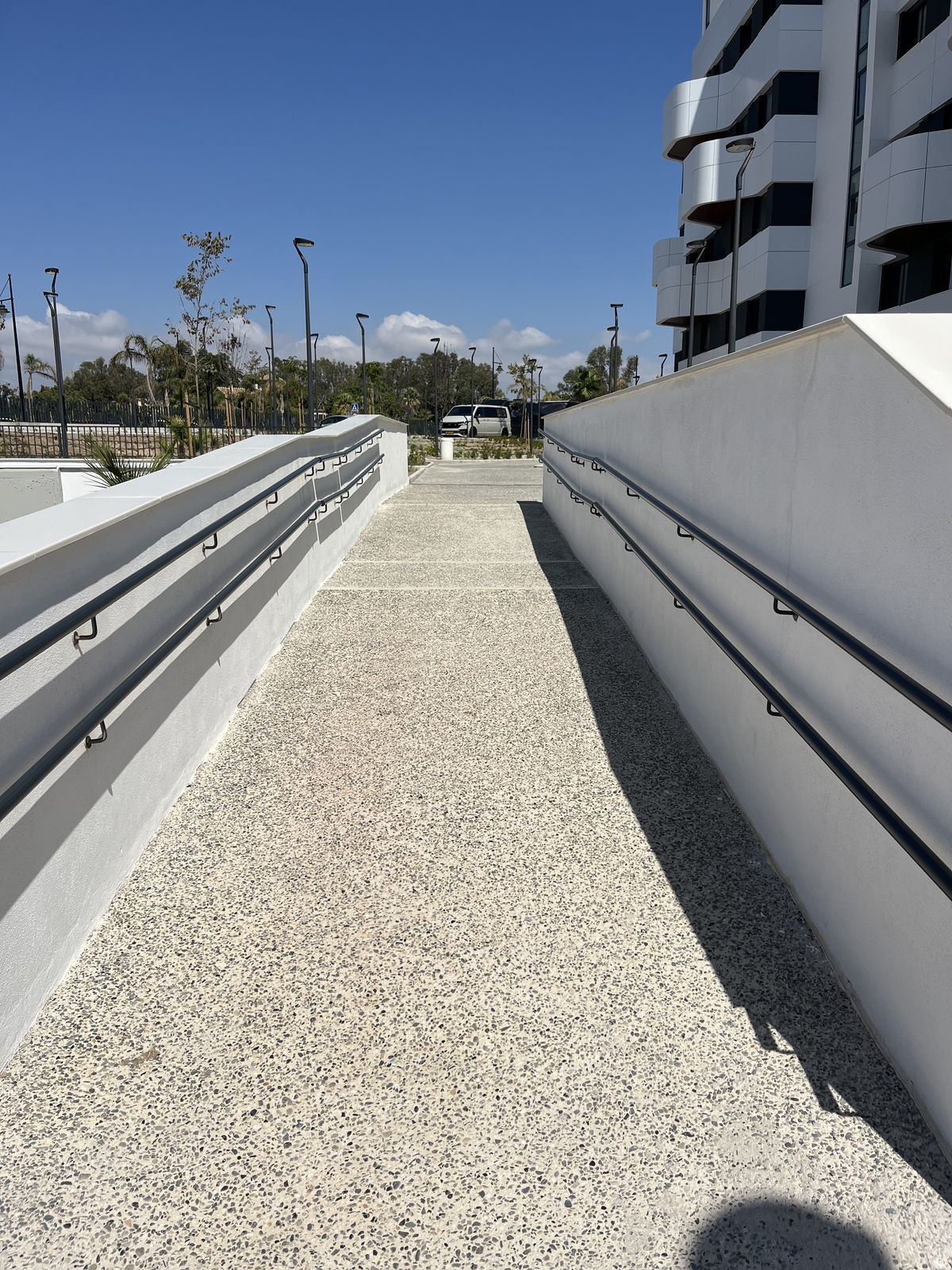 b3f9aecd9c2a56da863167ad00f27458 - 74