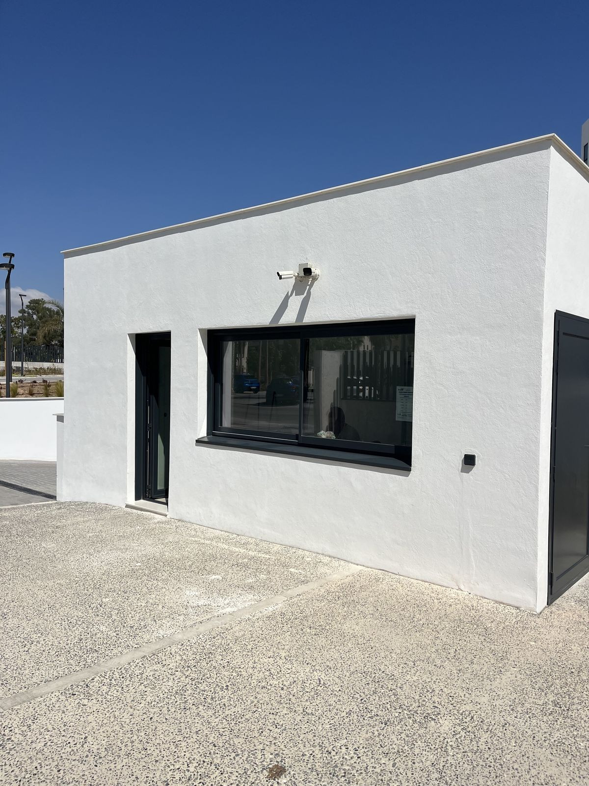 b3f9aecd9c2a56da863167ad00f27458 - 75