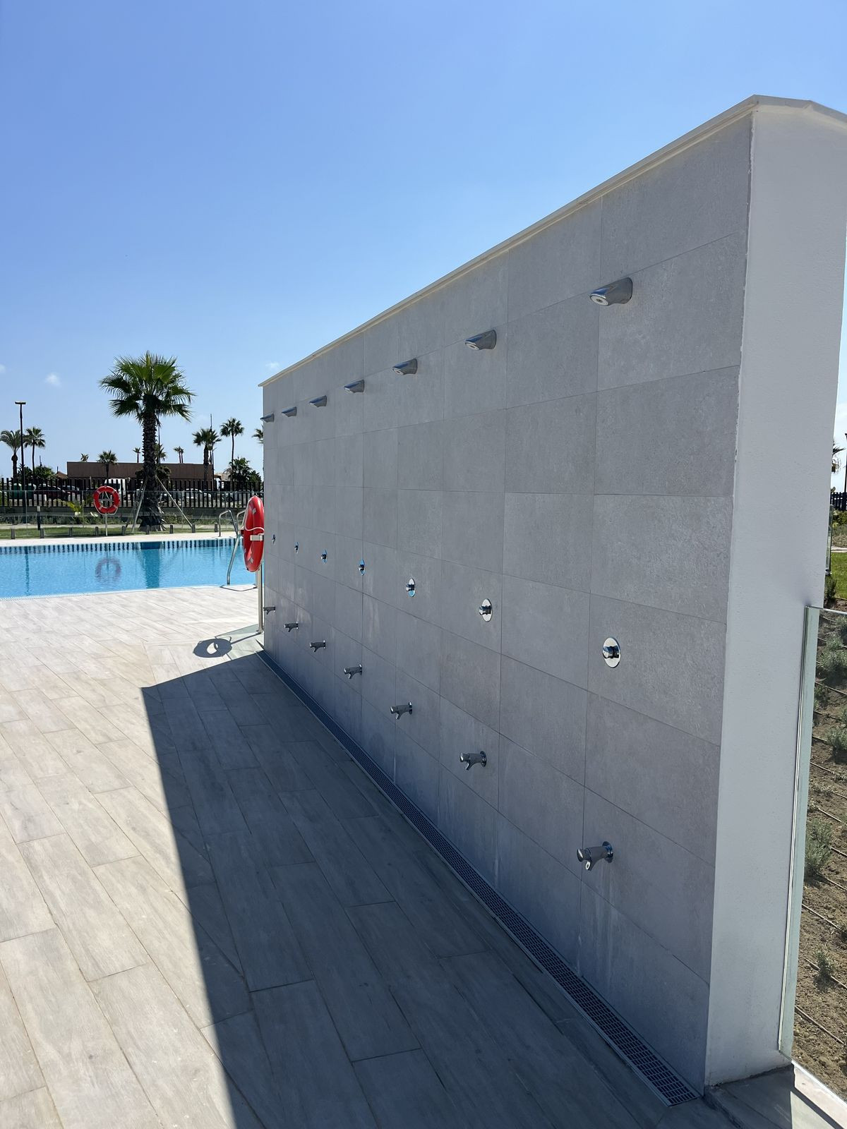 b3f9aecd9c2a56da863167ad00f27458 - 83