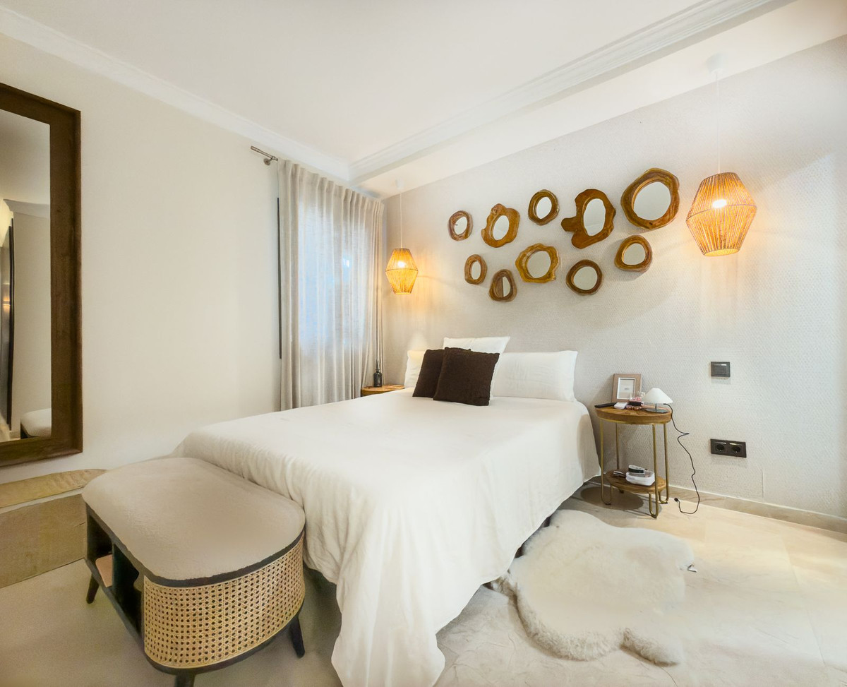 b63451b89e7aab16d601e1de491f9db7 - 14