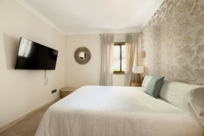 b63451b89e7aab16d601e1de491f9db7 - 15