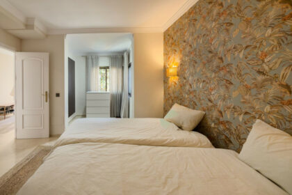 b63451b89e7aab16d601e1de491f9db7 - 17